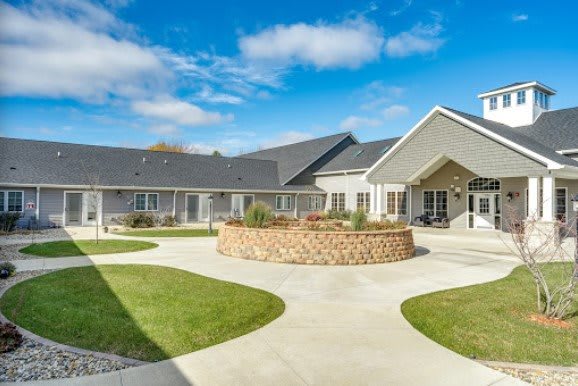Villas of Holly Brook and Reflections - Bellevue community photo 1