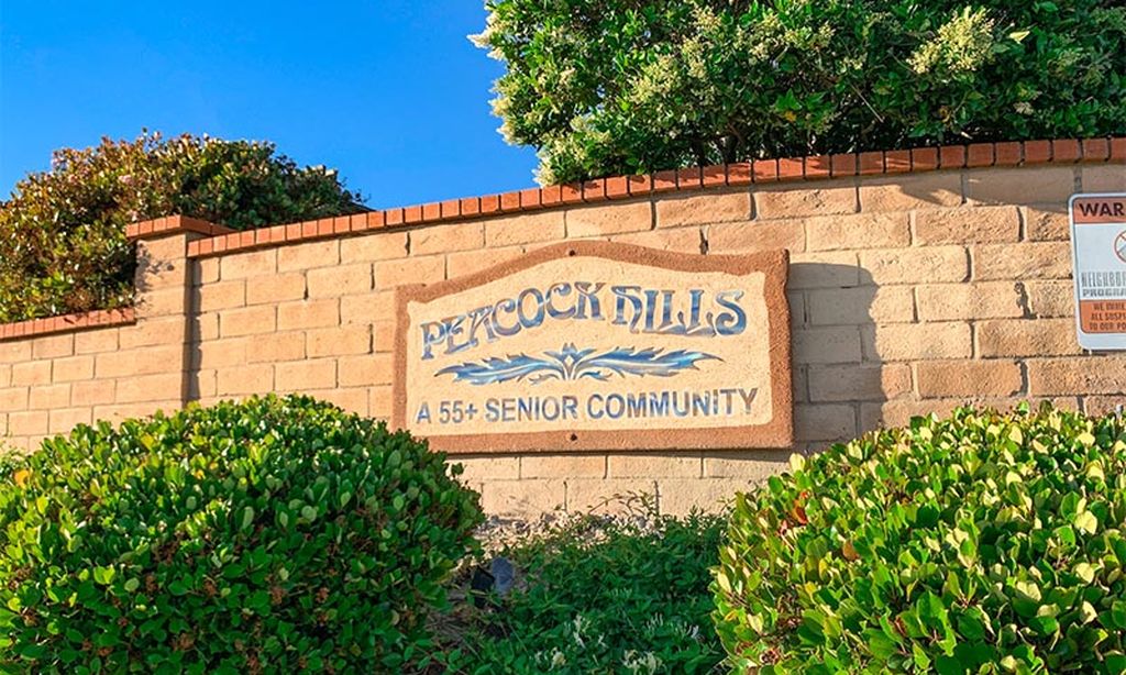 Peacock Hills community photo 1