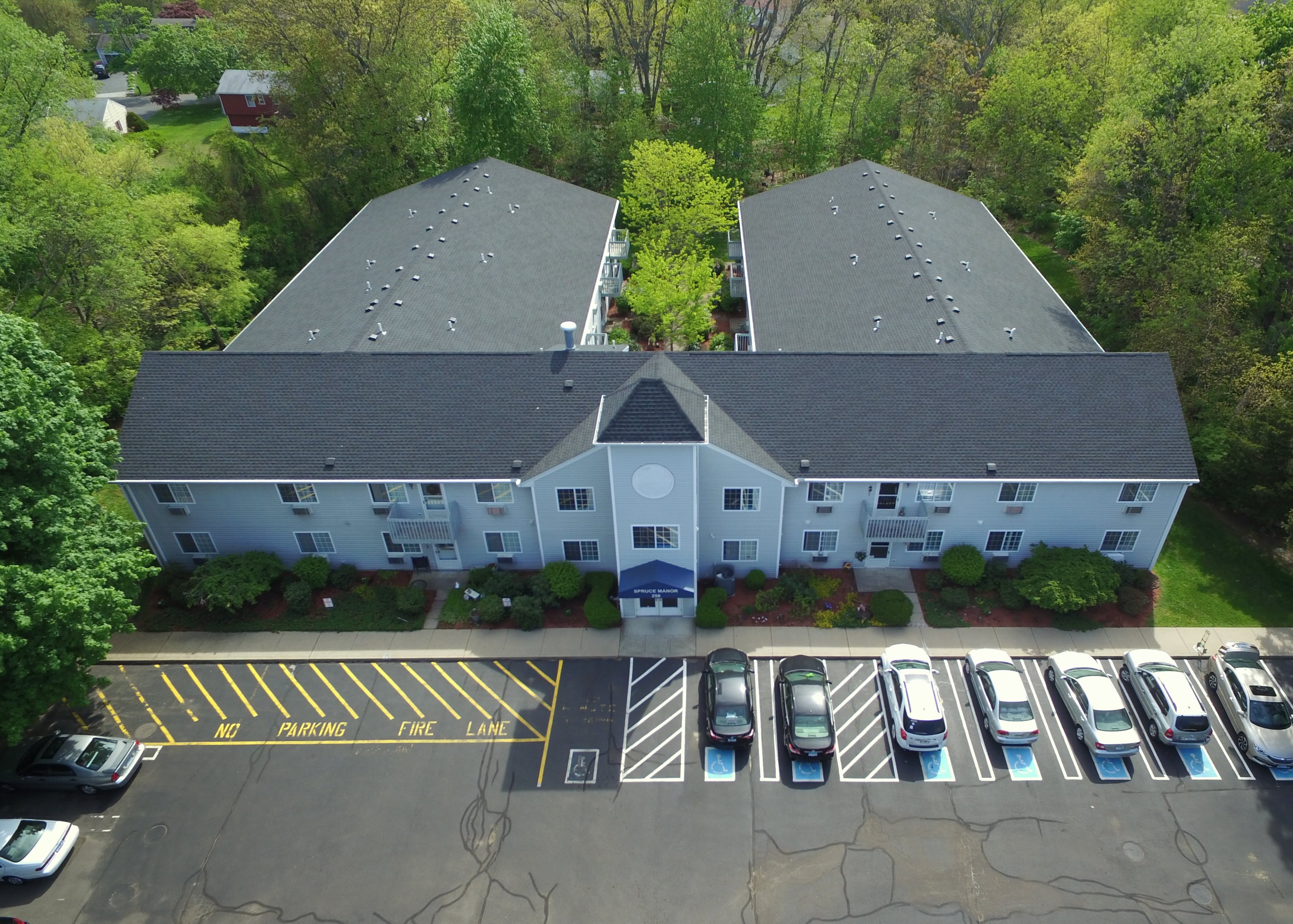 Spruce Manor community photo 1