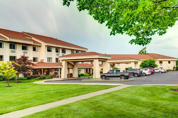 Grande Ronde Retirement Residence community photo 1