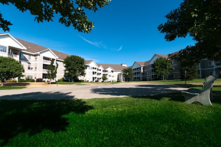 Trail Ridge Senior Living community photo 1