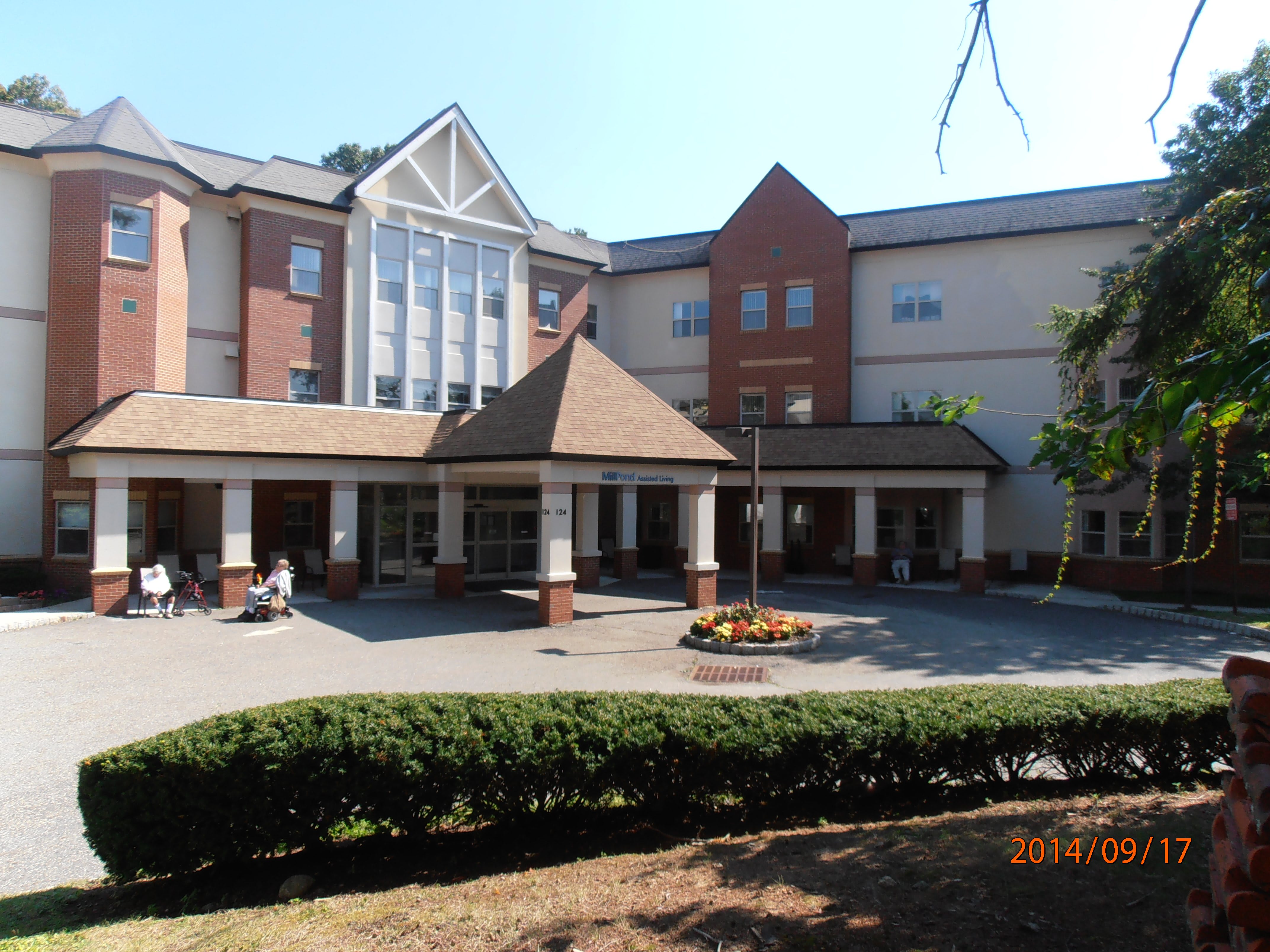 Residence at Park Ridge community photo 1