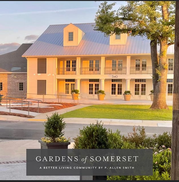 Gardens of Somerset community photo 1