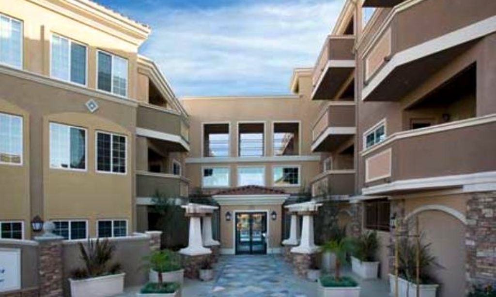 Breakwater Village community photo 1