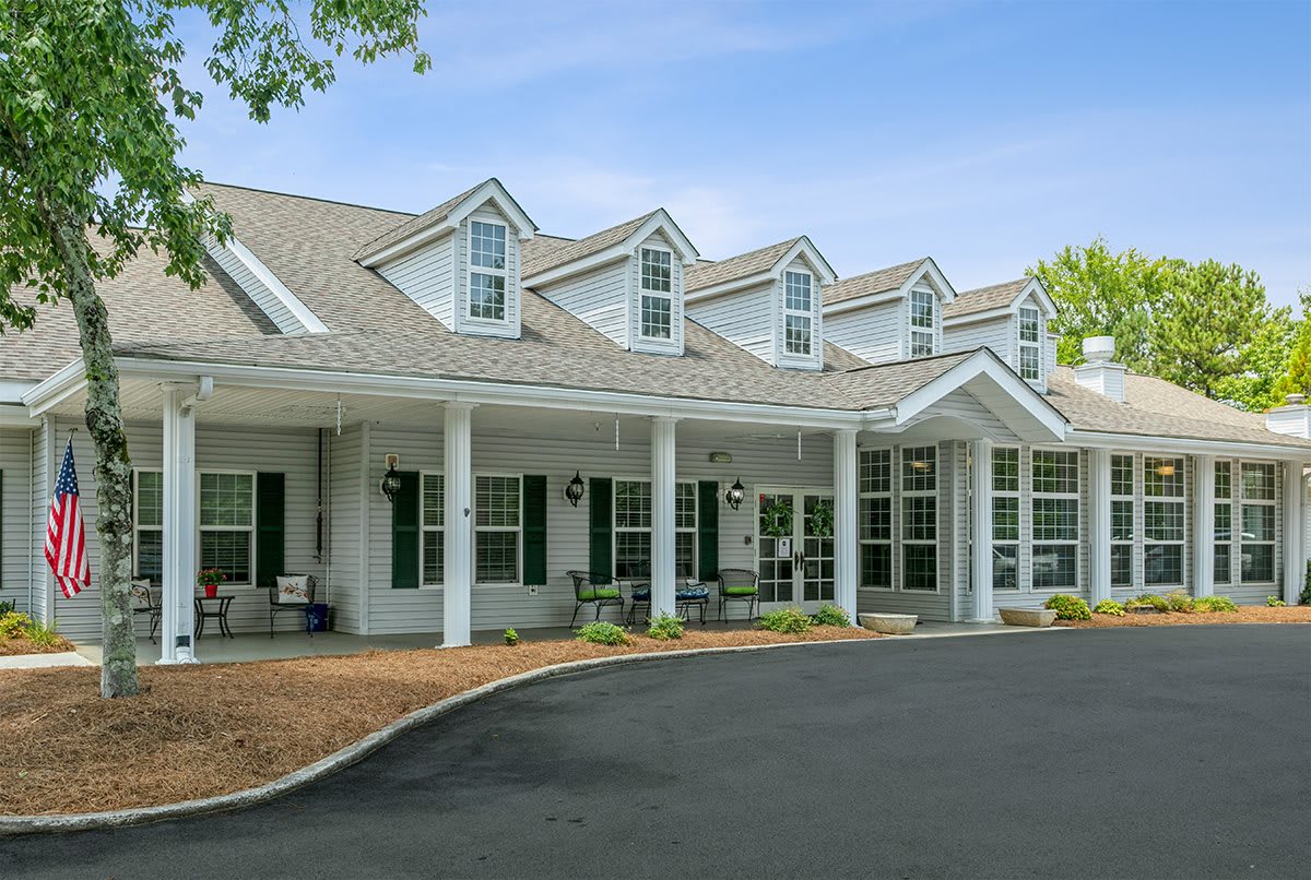 Seven Hills Square Memory Care community photo 1