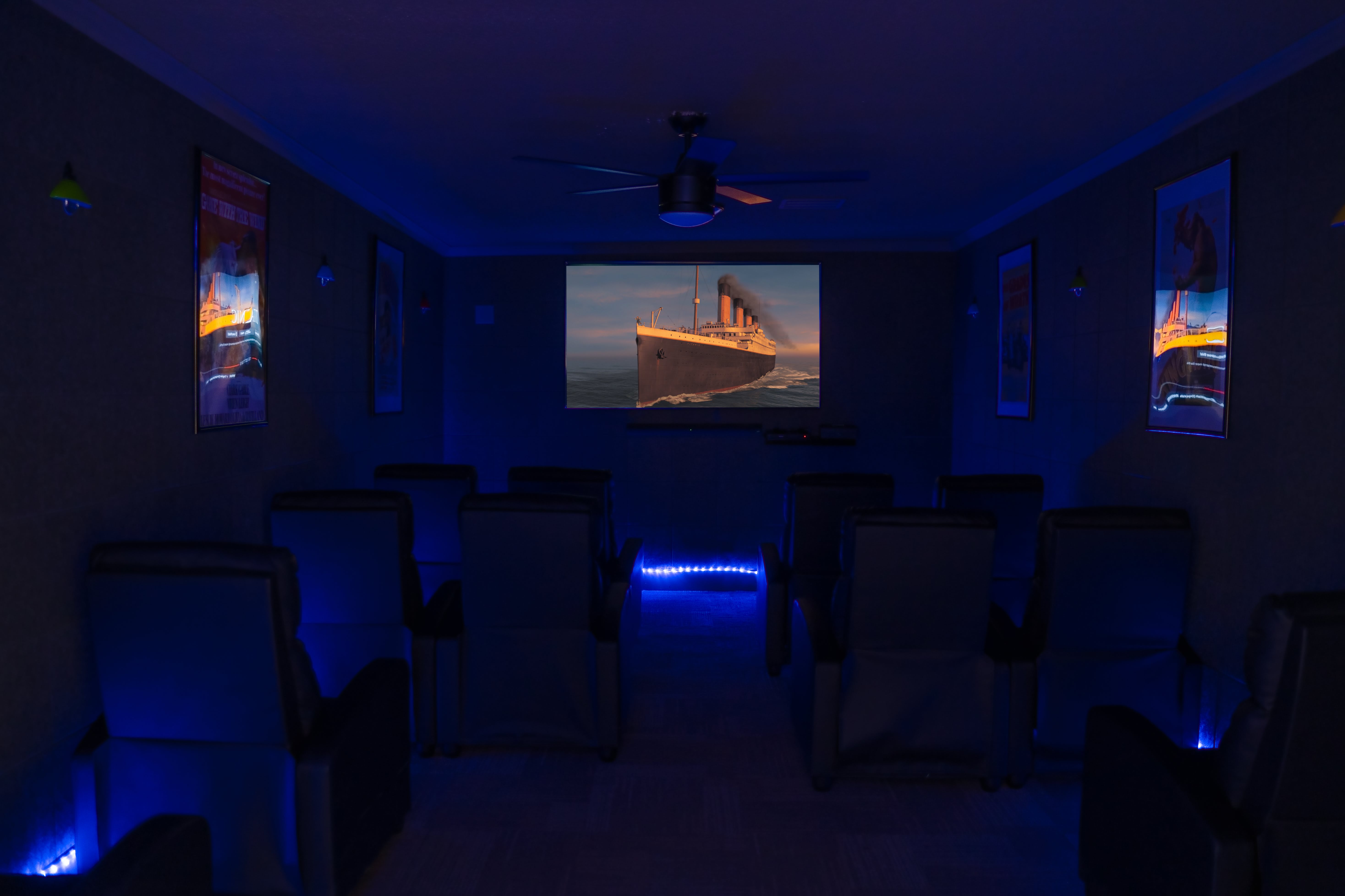 Lincoln Court community photo 4
