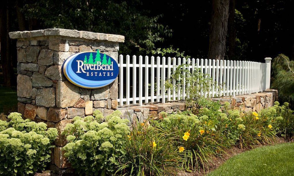 RiverBend Estates community photo 1