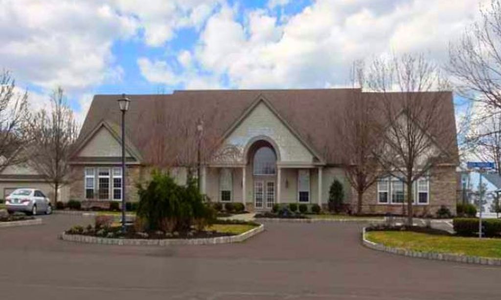 Legacy Oaks at Warrington community photo 1