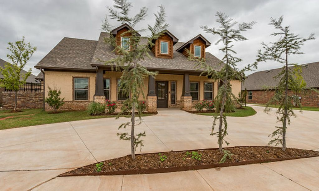 The Springs at Greenleaf Trails community photo 1