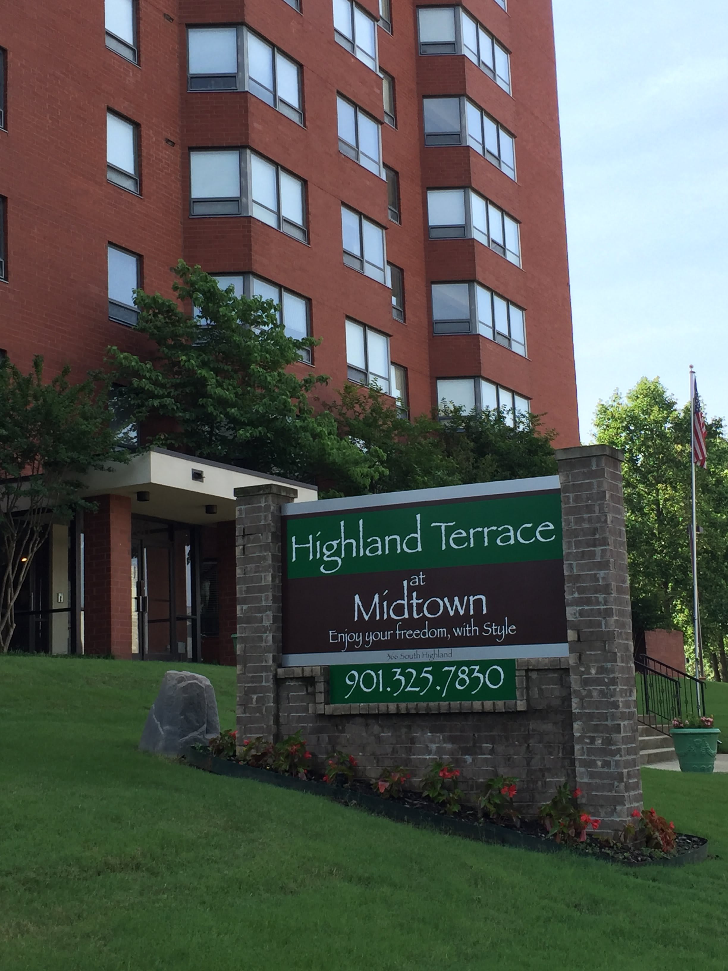 Highland Terrace at Midtown community photo 1