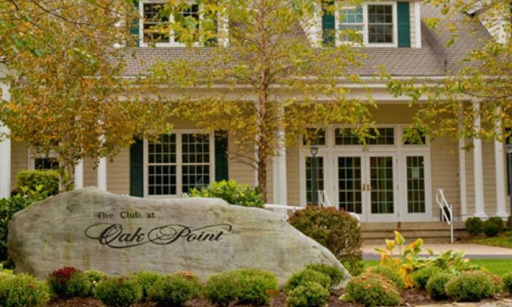 Oak Point community photo 1