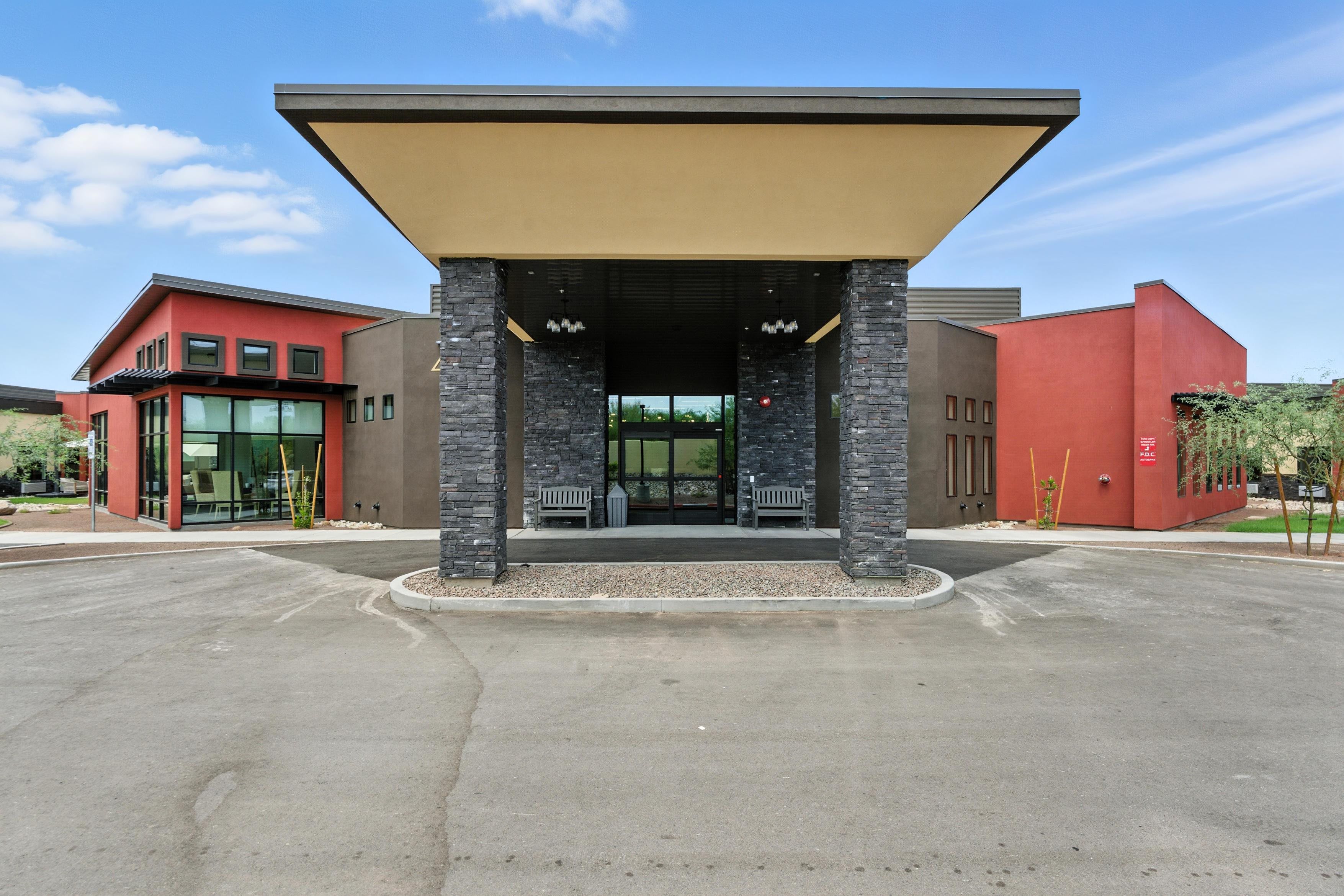 Cave Creek Assisted Living community photo 1