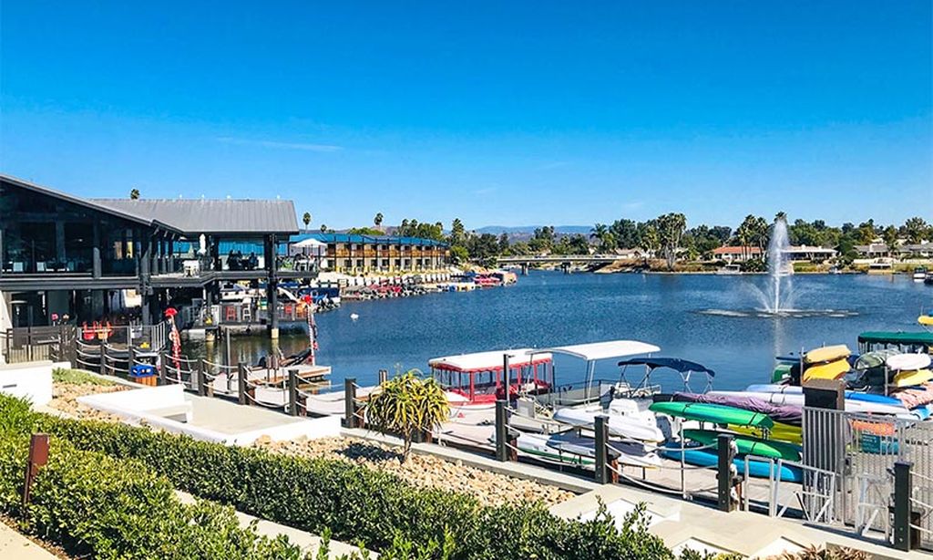 Lake San Marcos community photo 1