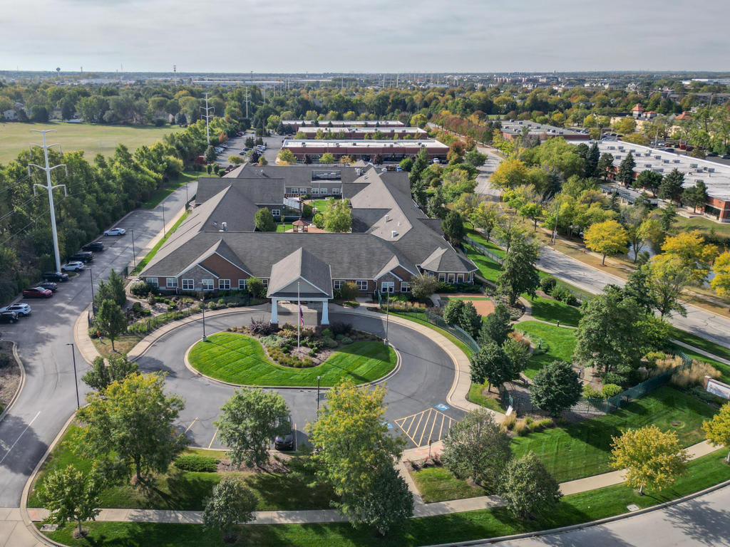The Auberge at Naperville community photo 1