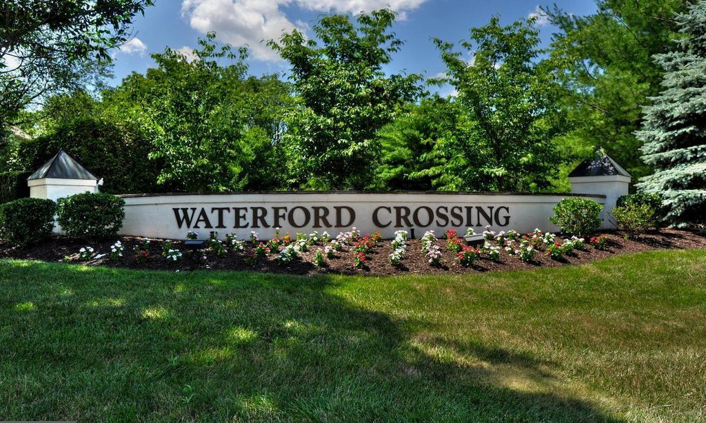 Waterford Crossing community photo 1