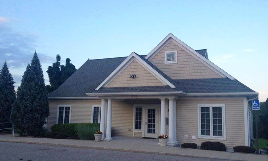 Avalon Pointe community photo 1