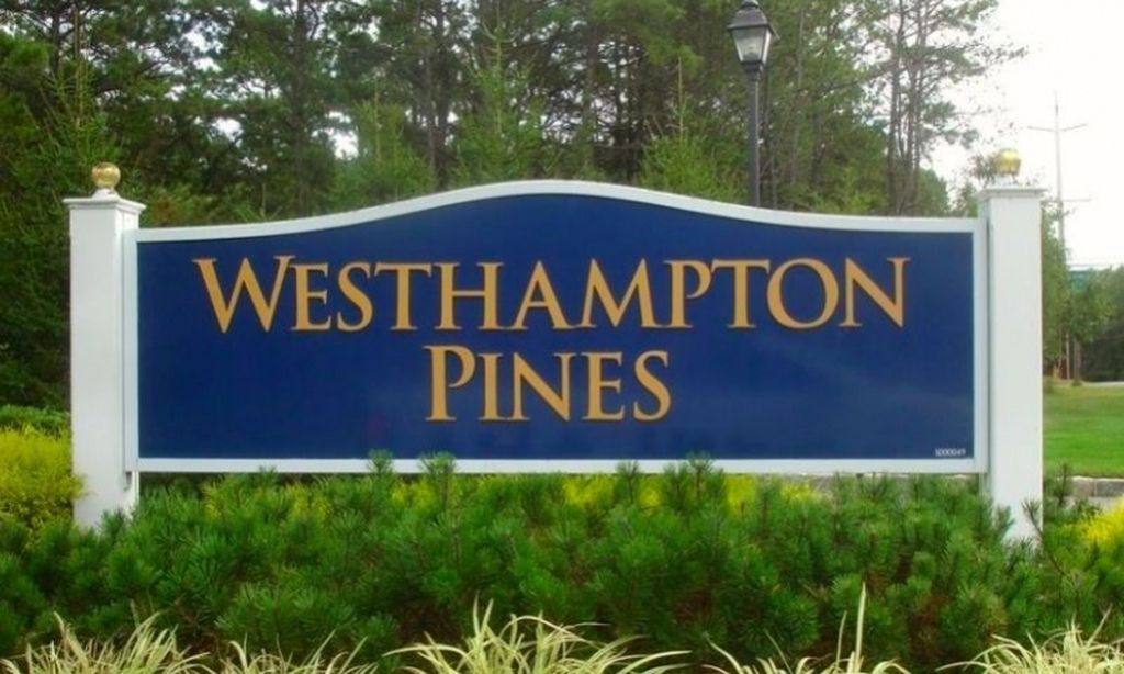 Westhampton Pines community photo 1
