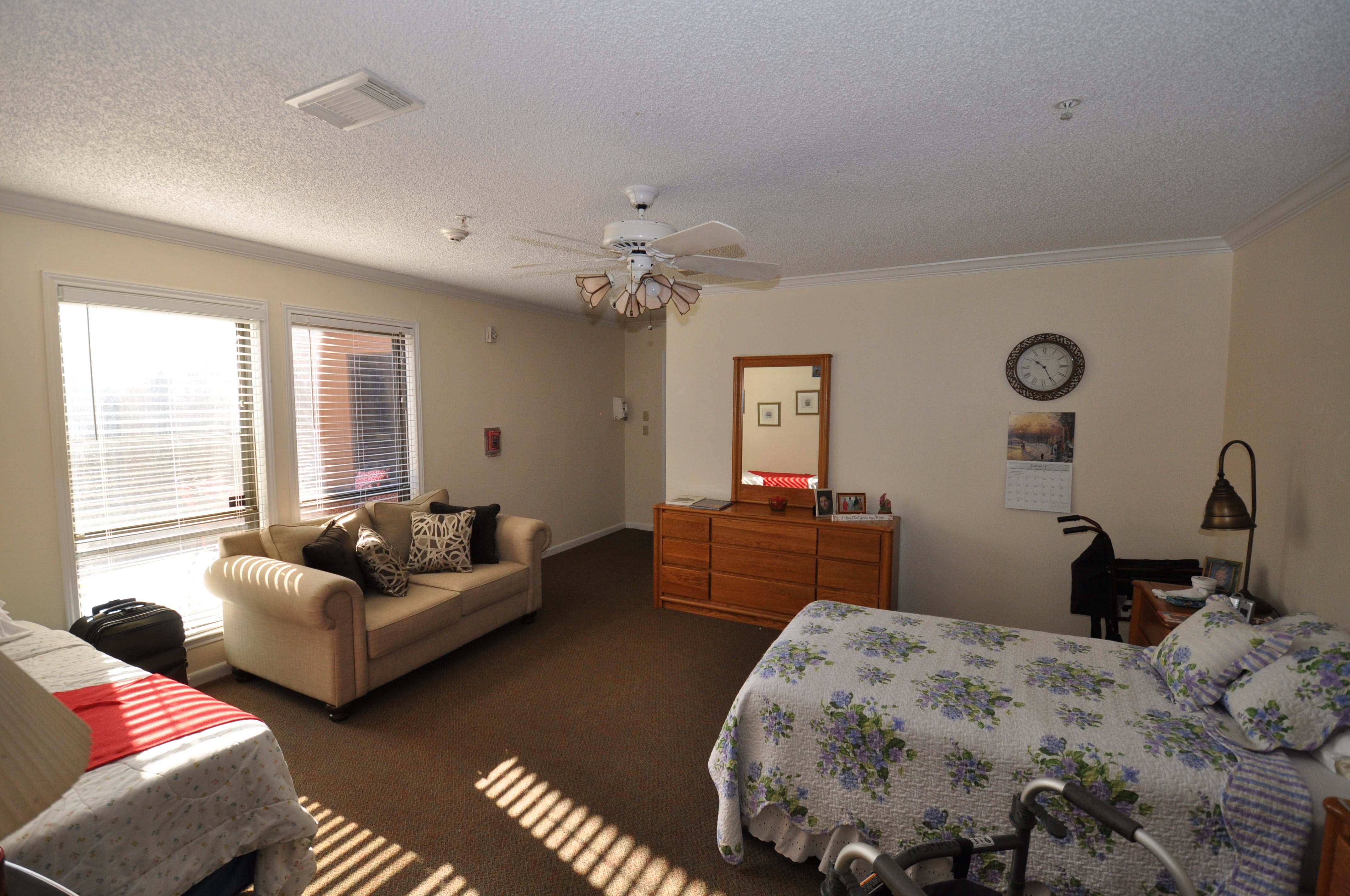 Light Heart Memory Care - Clear Lake community photo 1