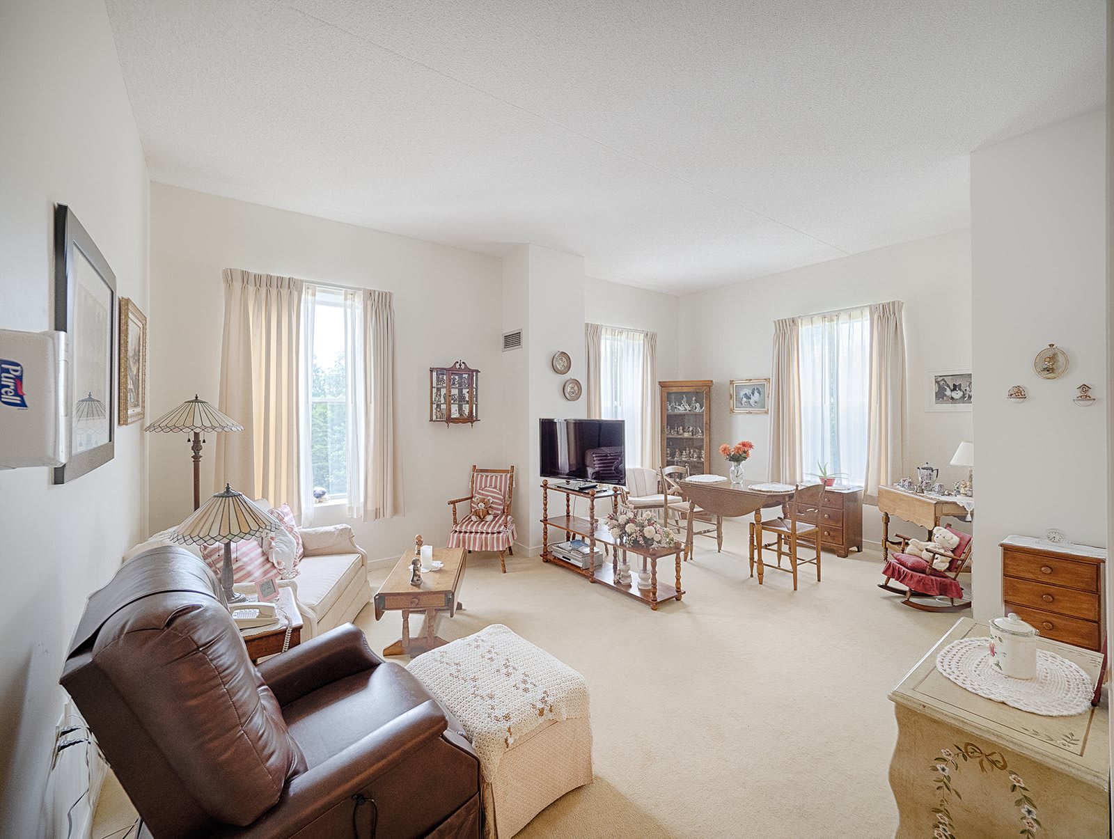 Independence Manor at Hunterdon community photo 1