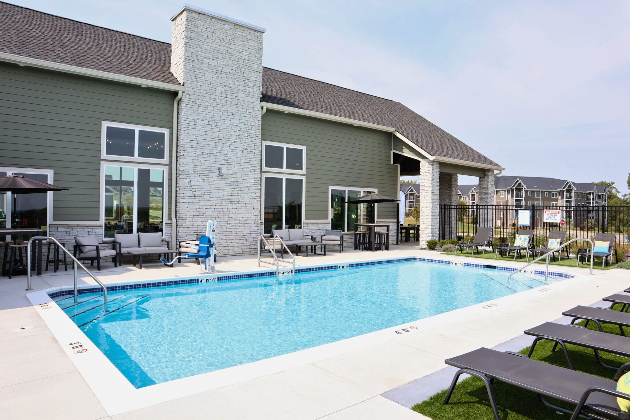 The Courtyards at Windsor community photo 1