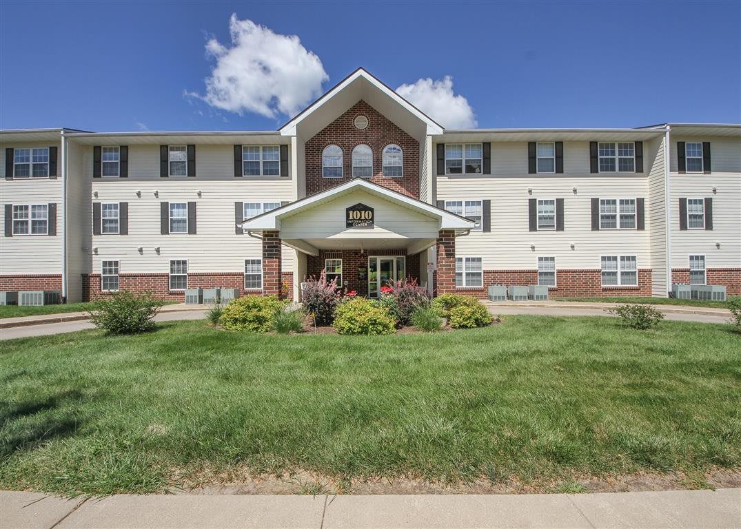 Regency Heights community photo 1