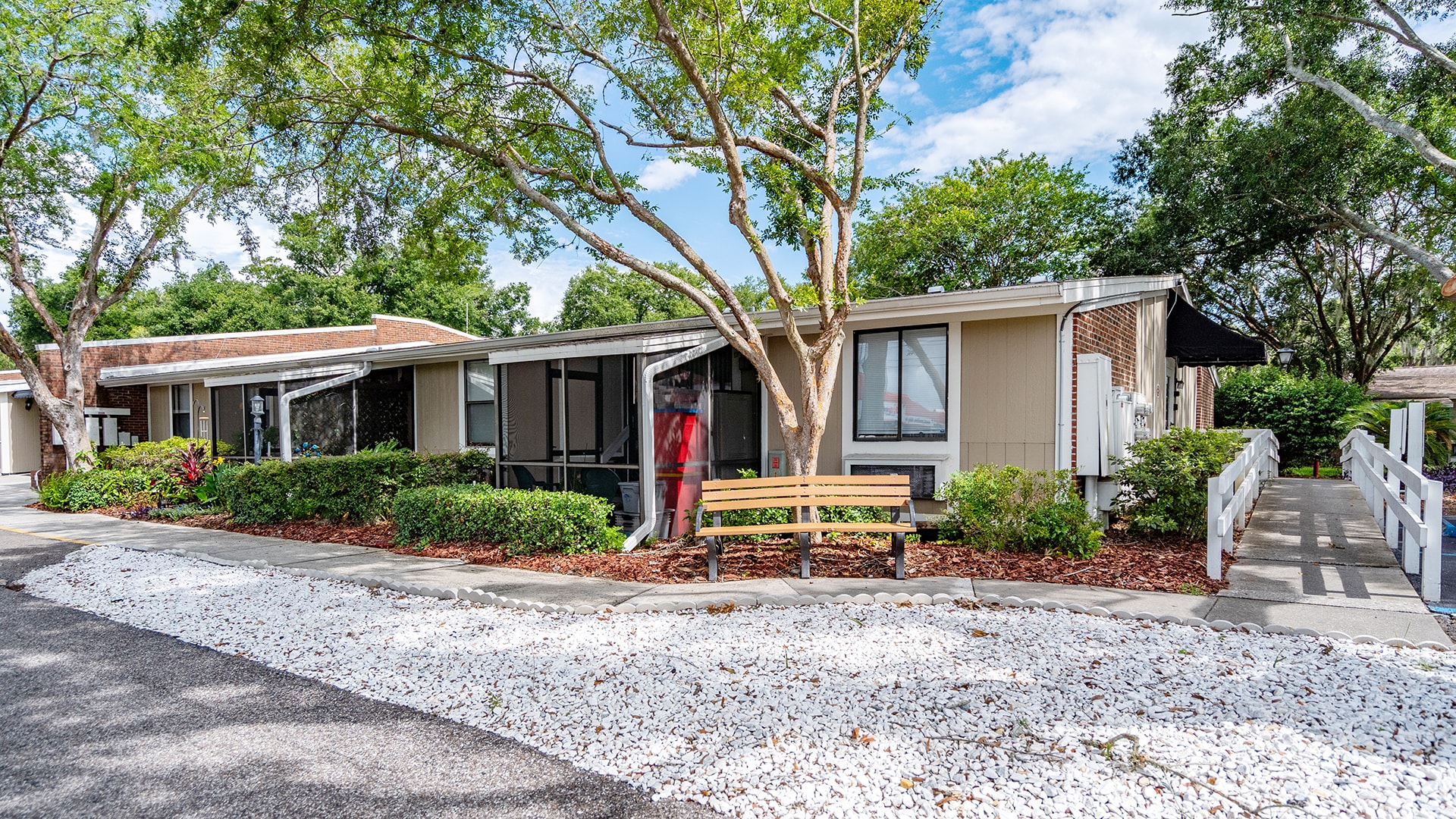 Lake Ridge Village community photo 1