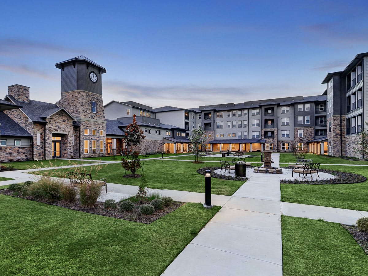 The Lodge at Pine Creek community photo 1