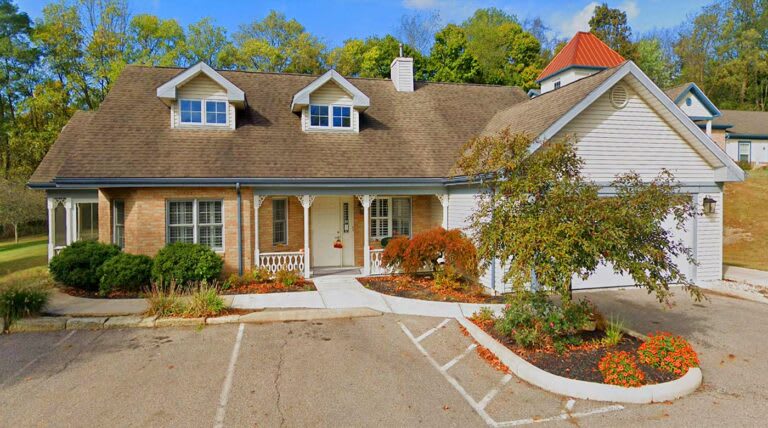 Mount Vernon Assisted Living community photo 1