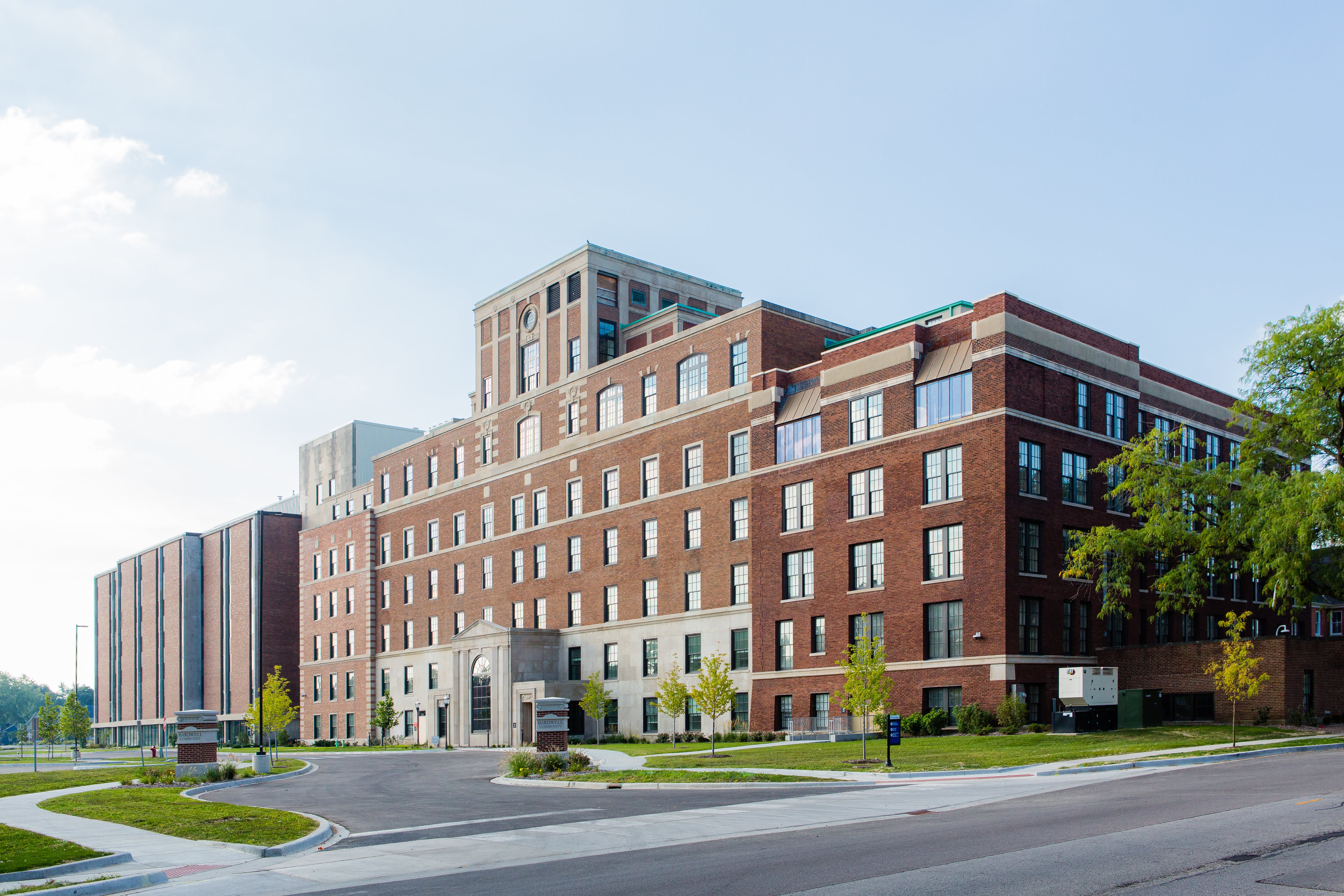 Bardwell Residences community photo 1