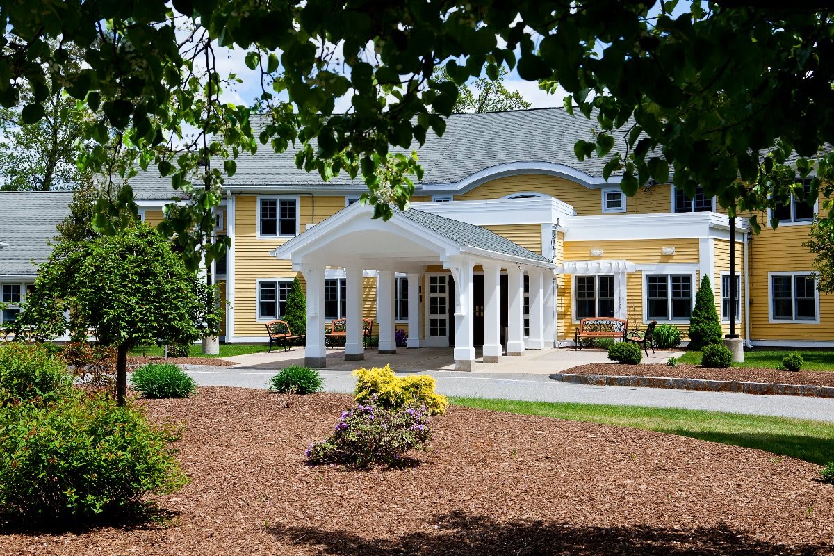 Arbors of Bedford community photo 1