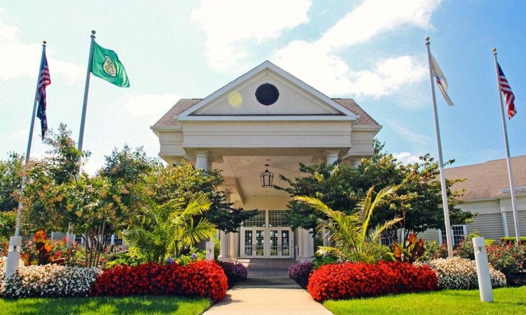 Westlake Golf and Country Club community photo 1