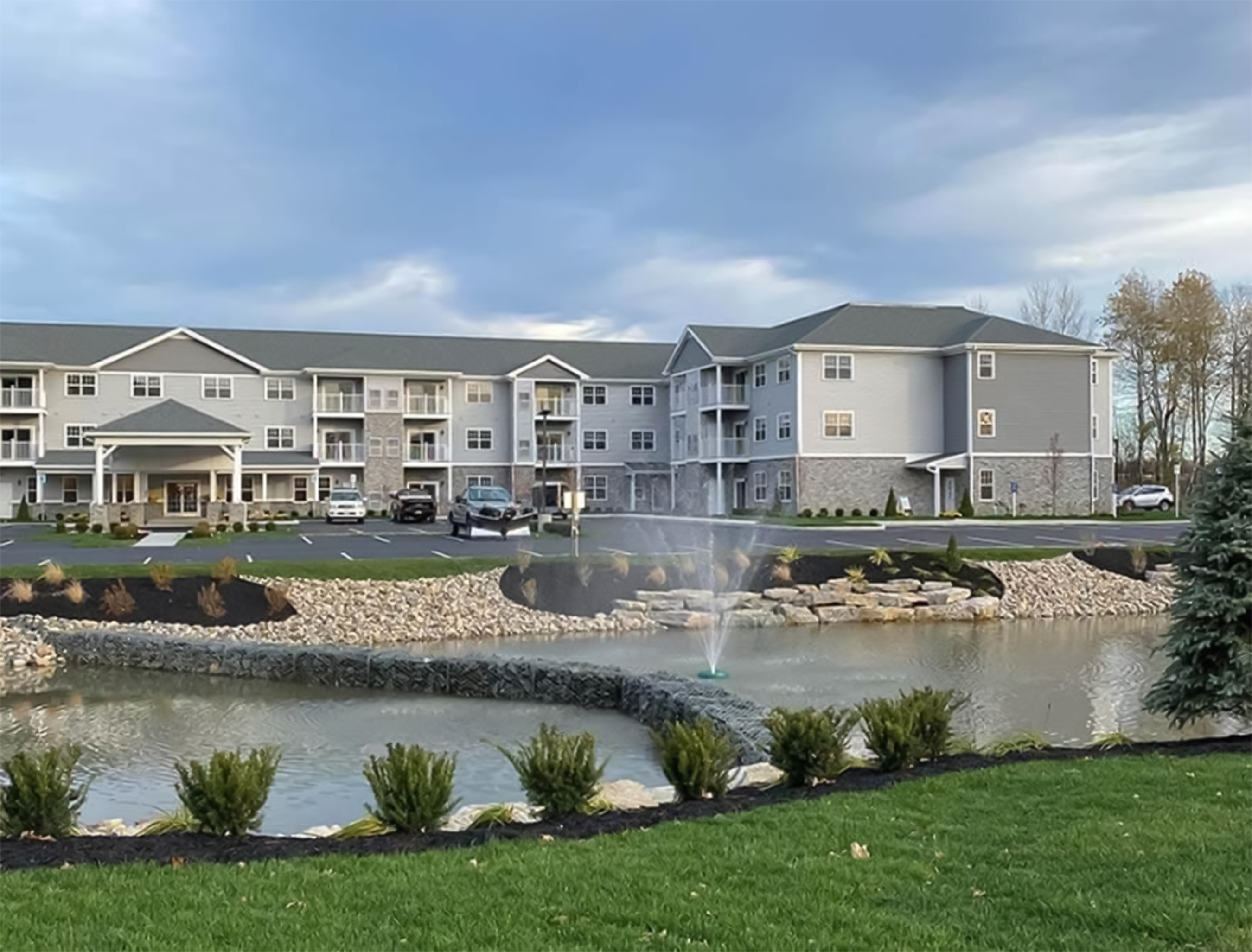 Pinnacle Living at Forts Ferry community photo 1