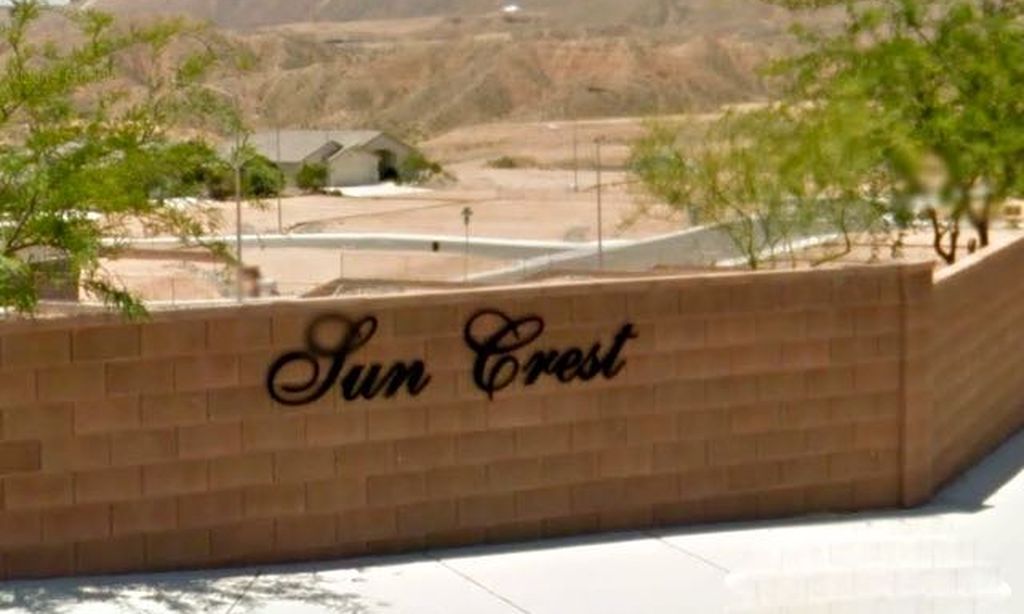 Sun Crest community photo 1