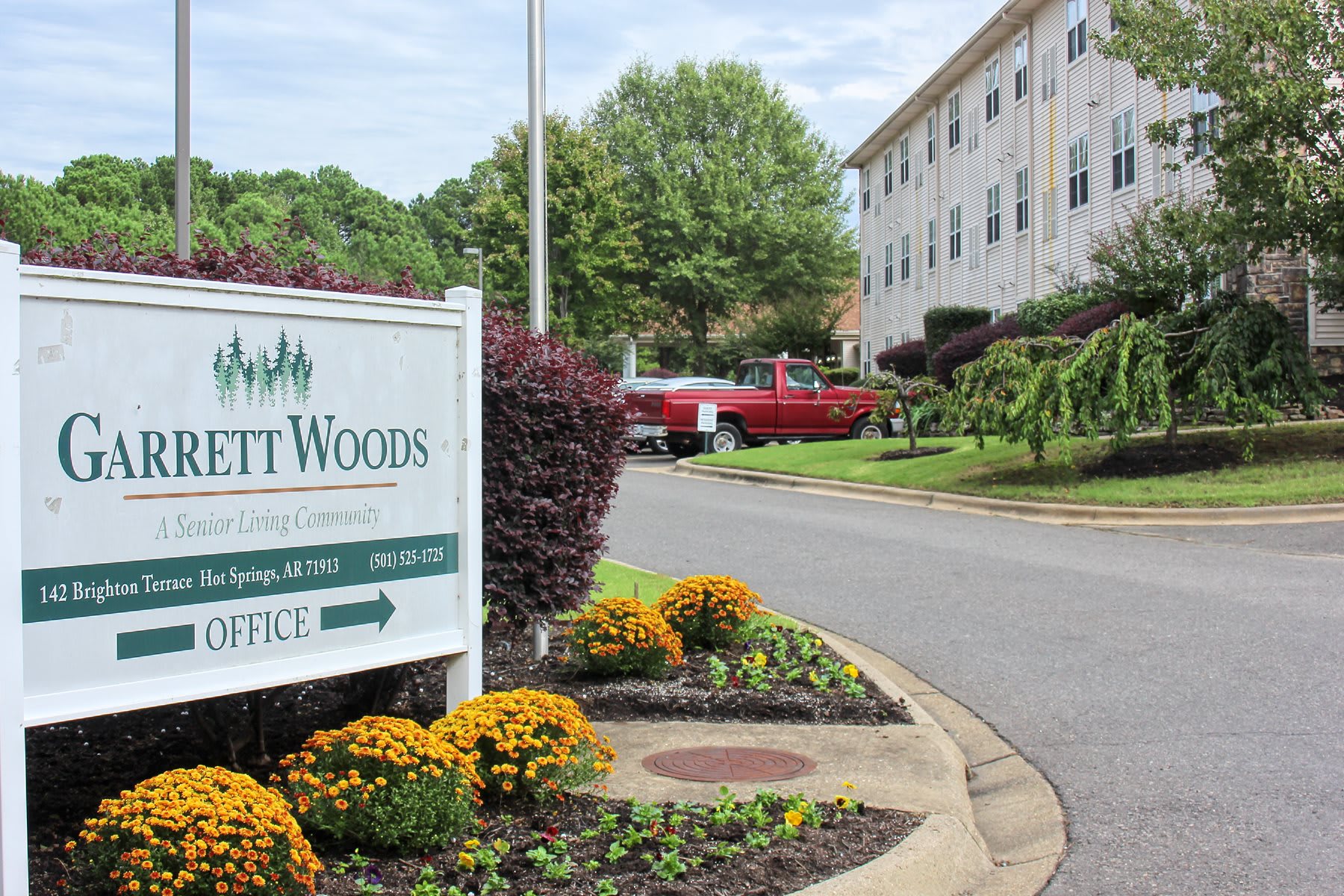 Garrett Woods community photo 1