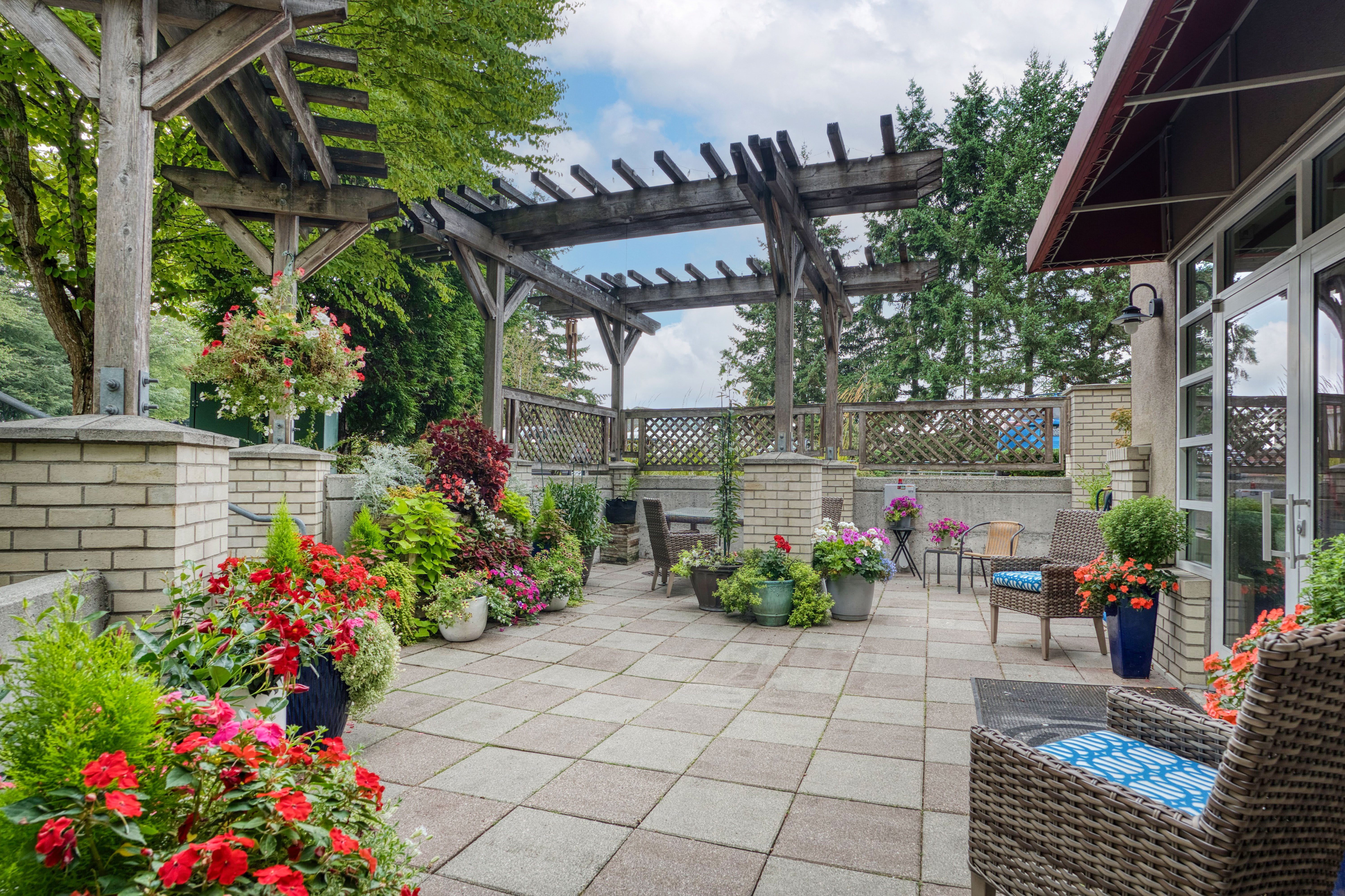 The Creekside community photo 1