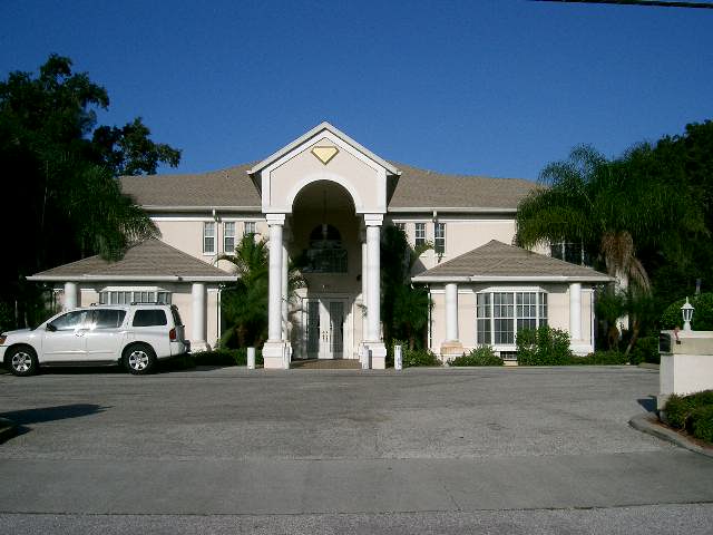 Emerald Gardens community photo 1