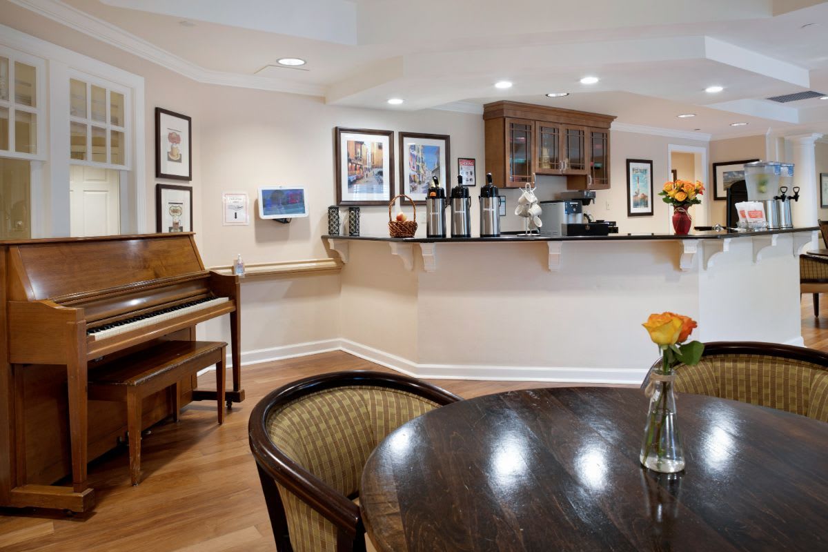 Sunrise of Glen Cove community photo 1