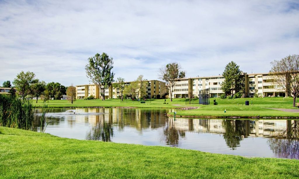 Windsor Gardens community photo 1
