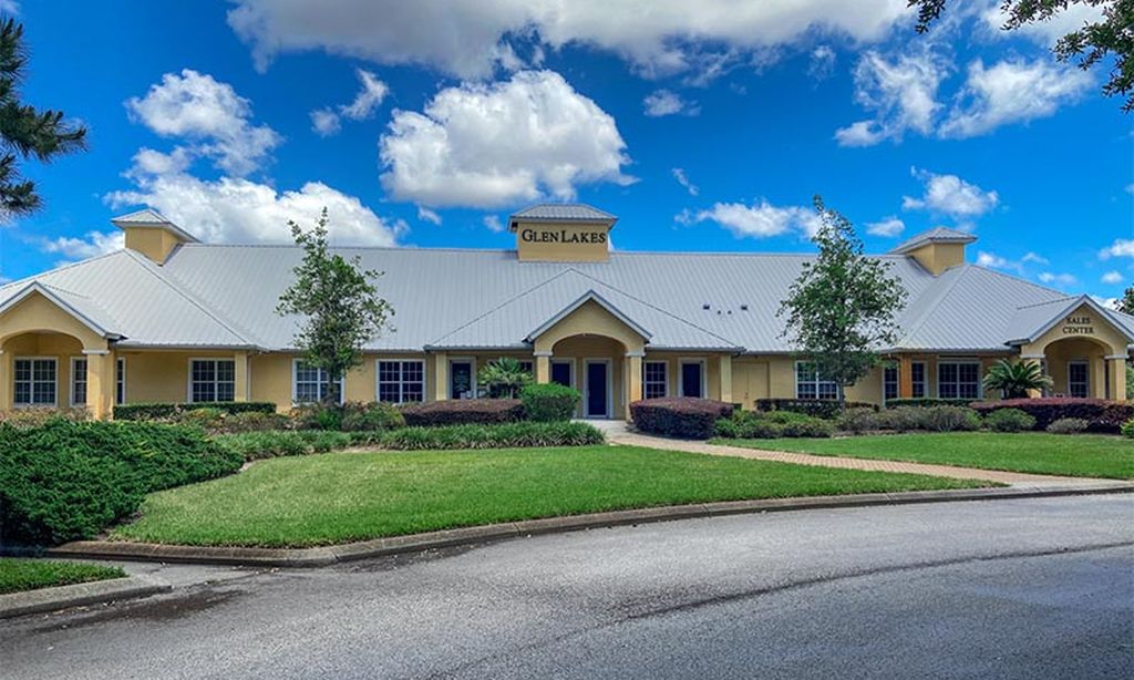 GlenLakes Country Club community photo 1