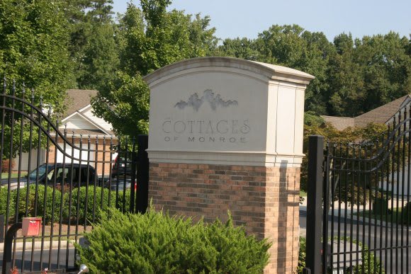 Cottages of Monroe community photo 1
