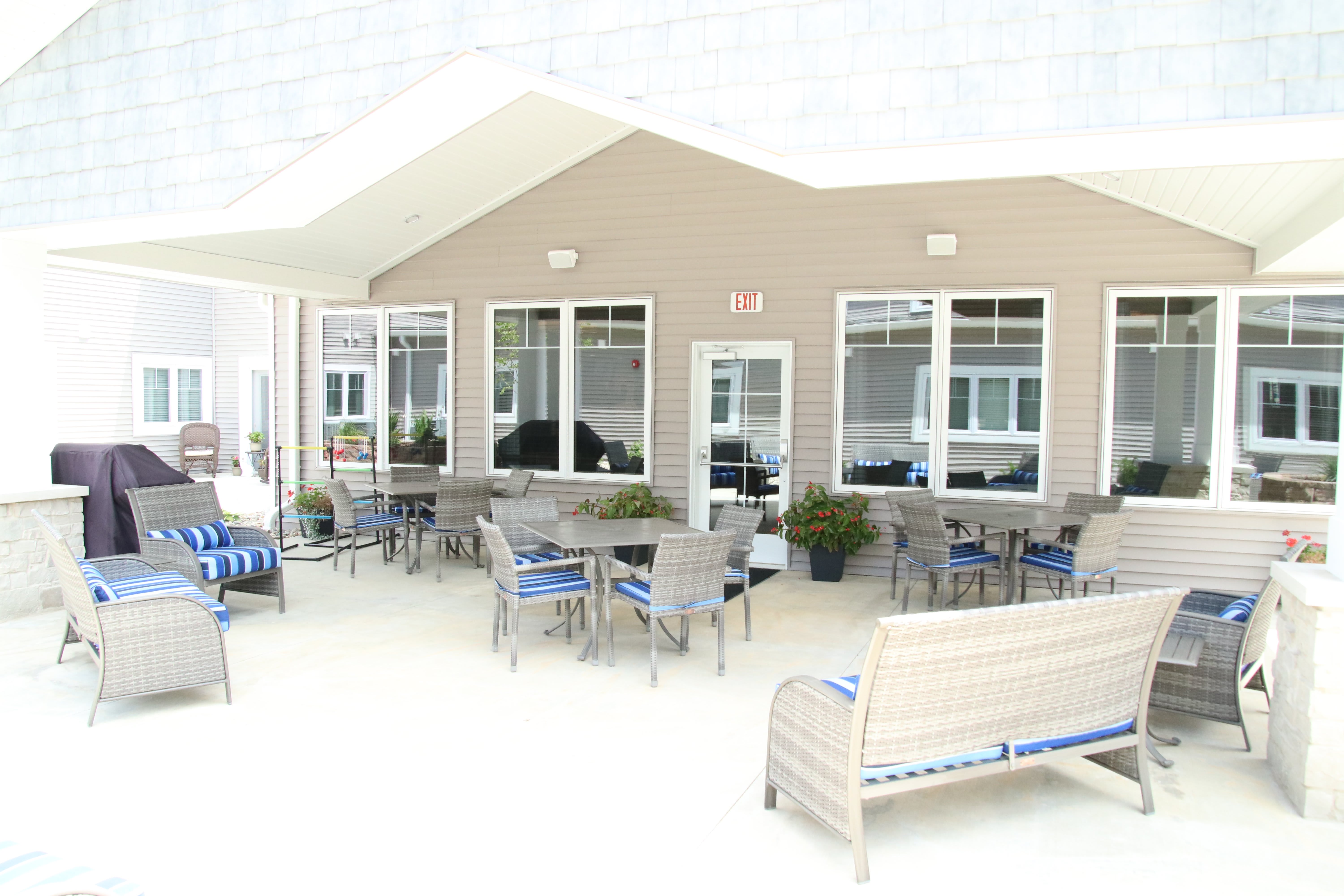 Villas of Holly Brook and Reflections - Charleston community photo 1
