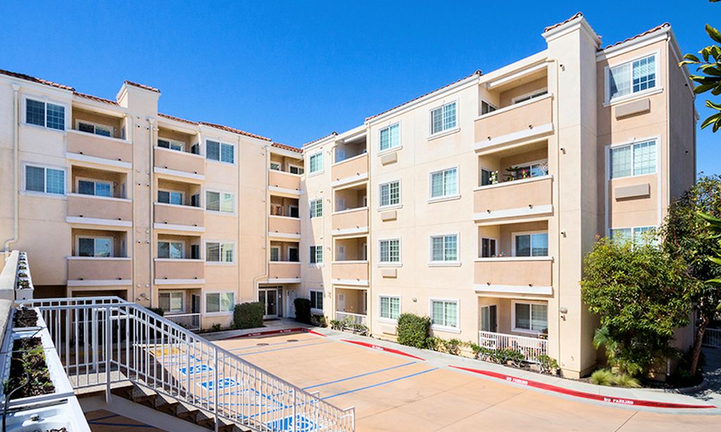 Pacific Village community photo 1