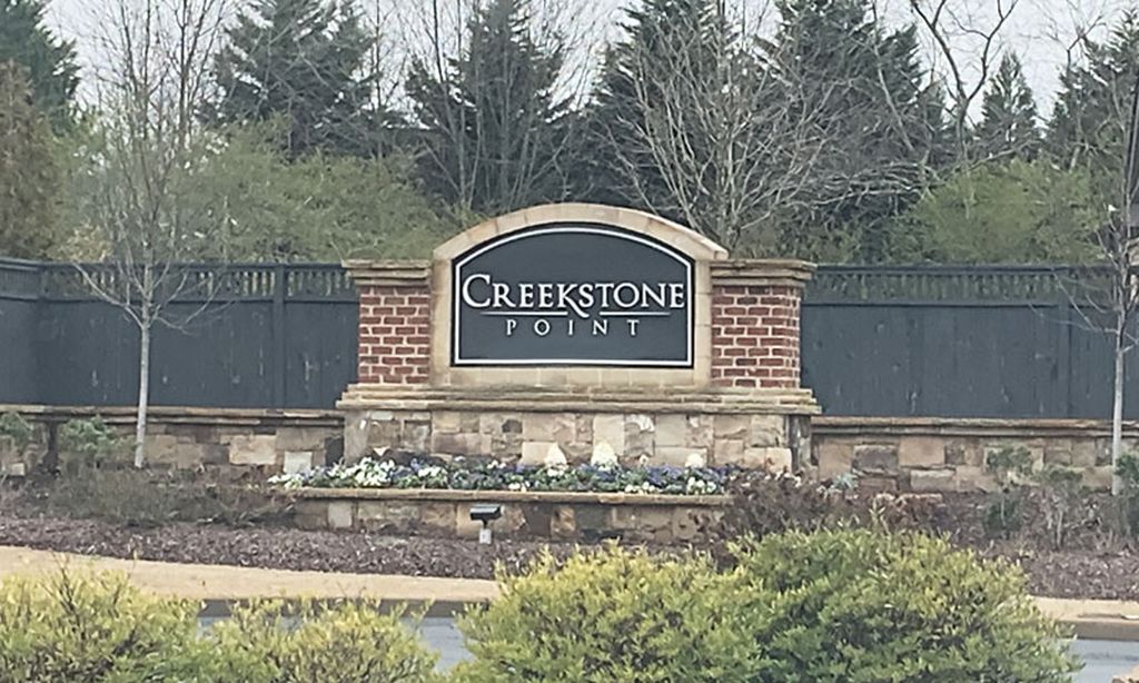 Creekstone Point community photo 1
