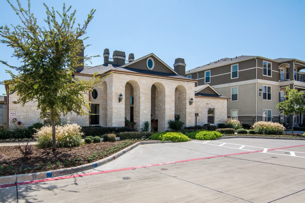 Orion Rockwall community photo 1