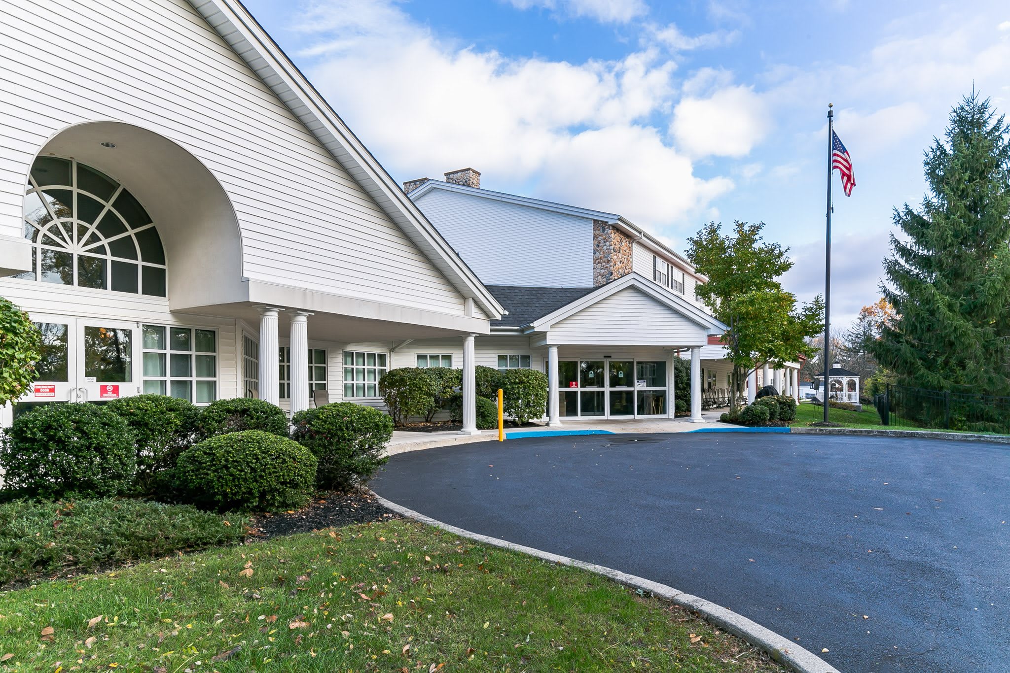 Rittenhouse Village at Lehigh Valley community photo 1