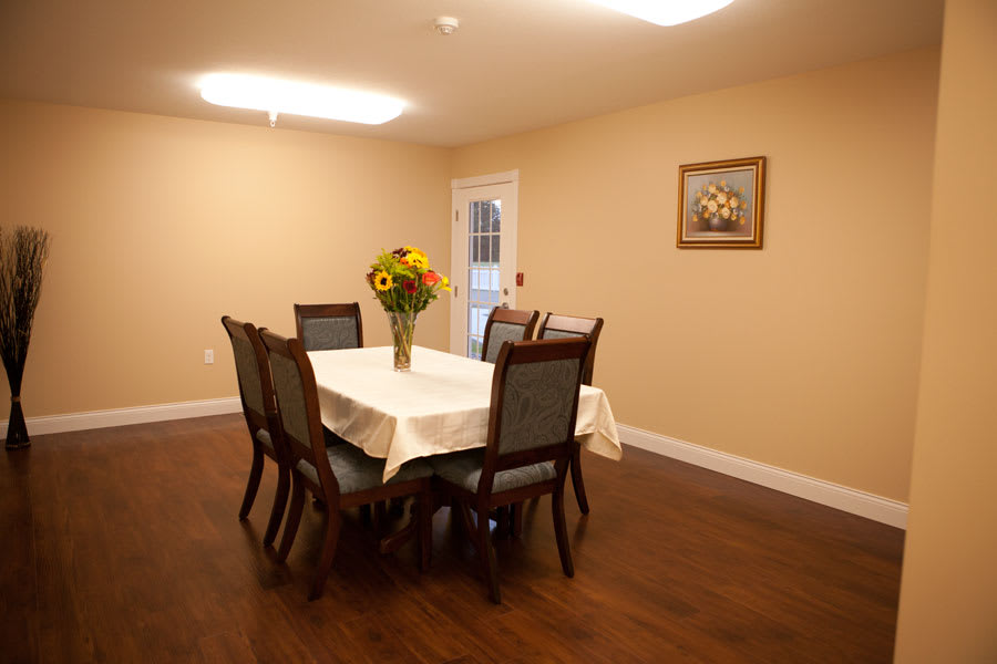 Auburn Fields Assisted Living II, LLC community photo 1