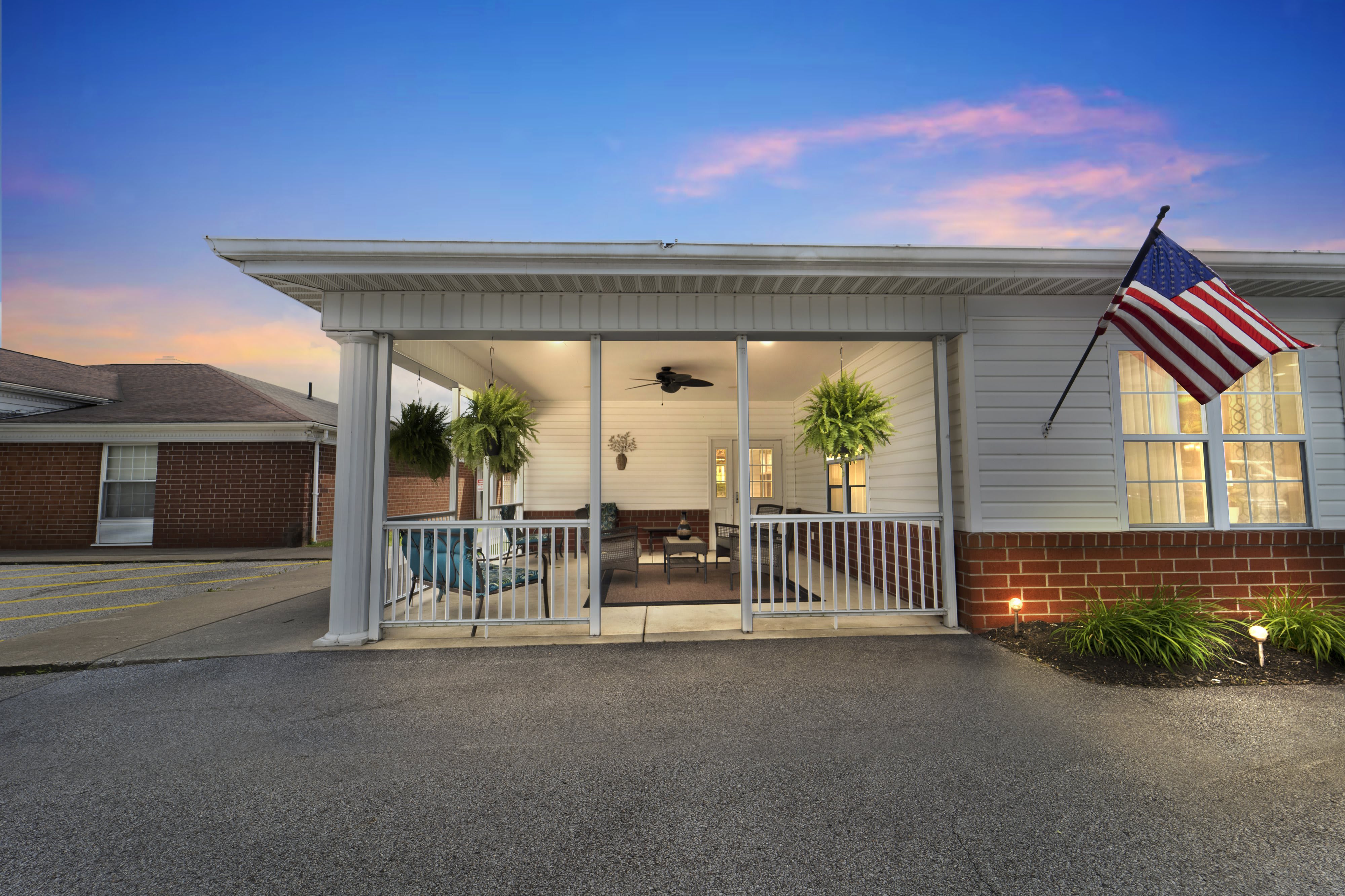 Oak Hill Place community photo 1