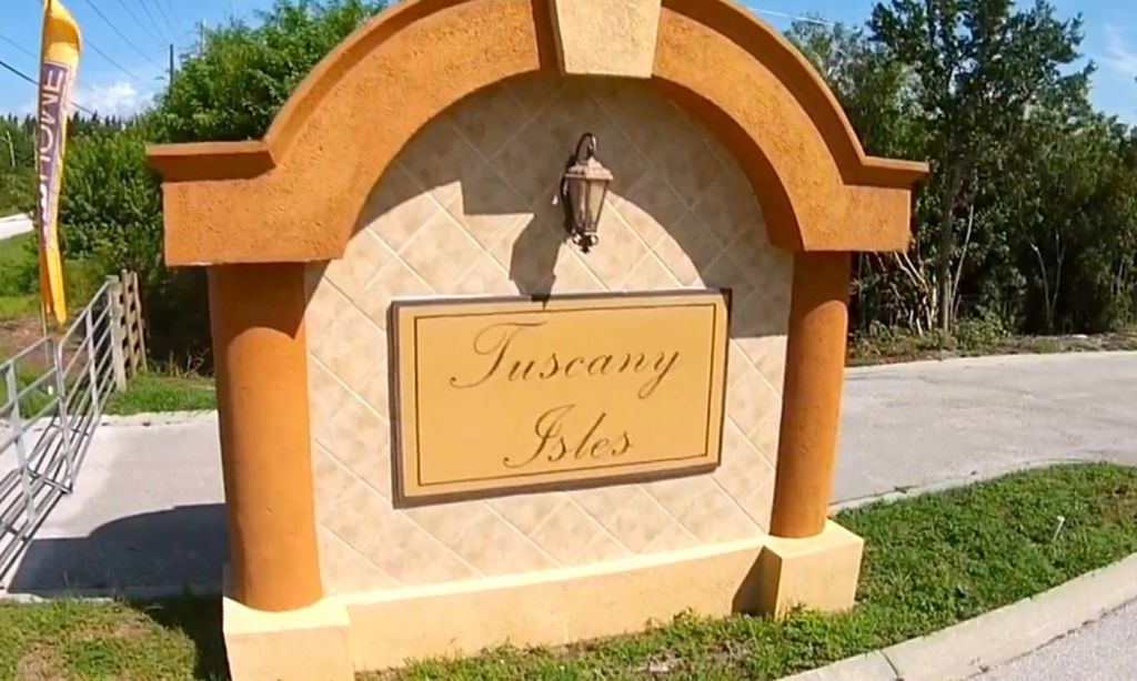 Tuscany Isles community photo 1
