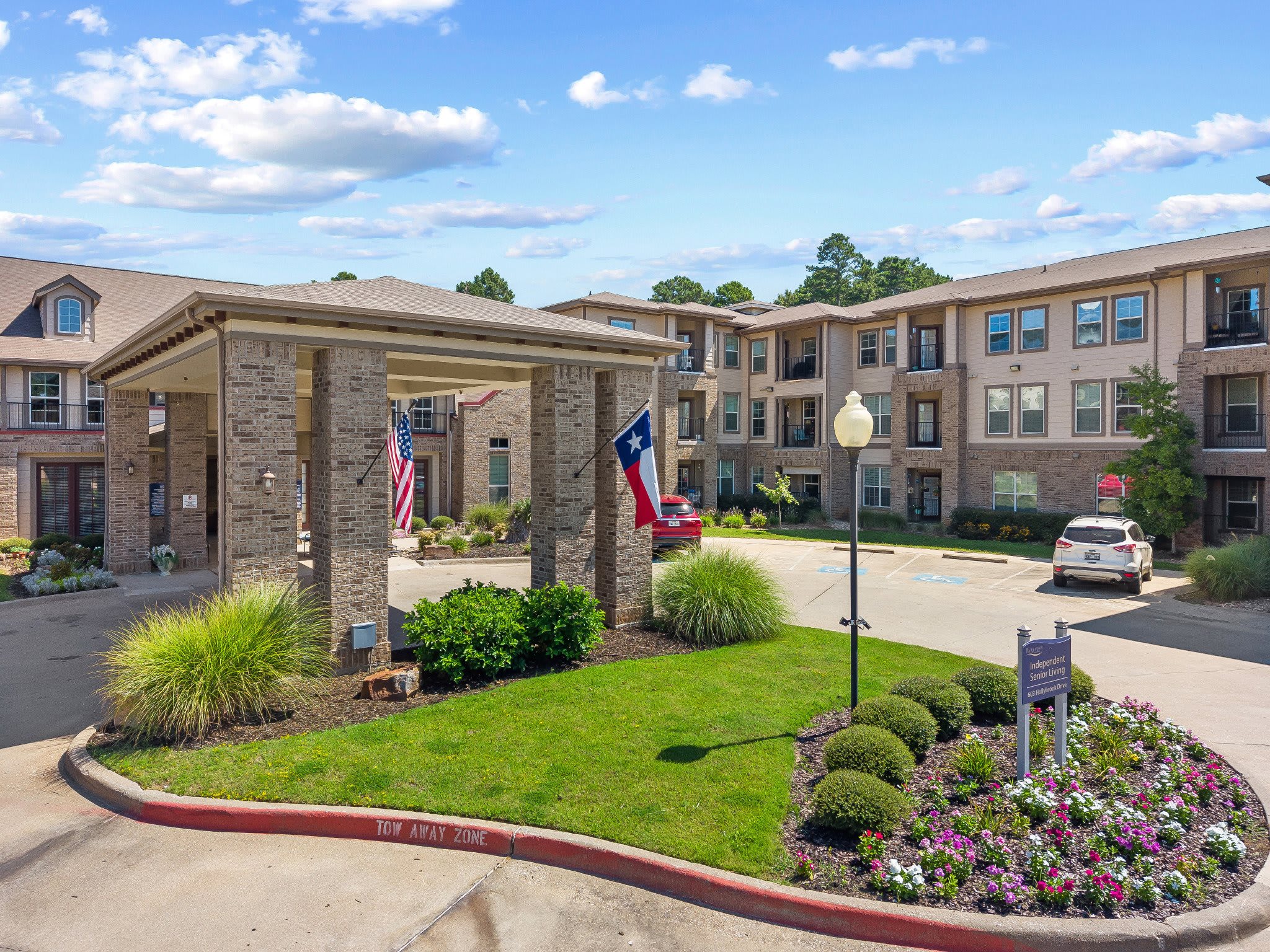Parkview on Hollybrook community photo 1