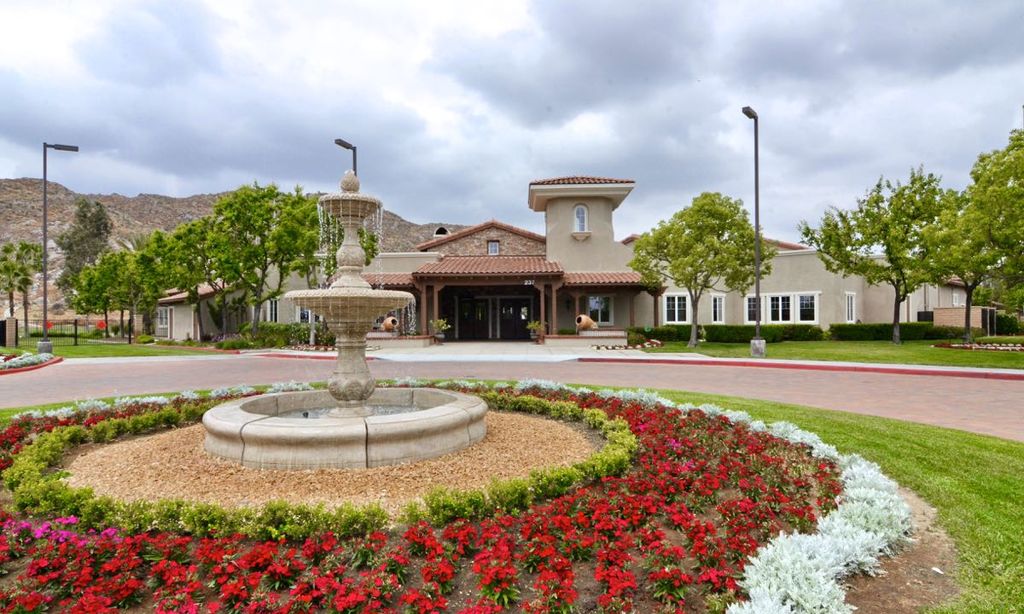 Four Seasons at Hemet community photo 1